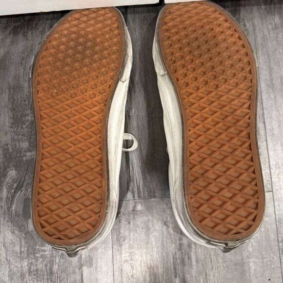 Vans size 8, white old skool canvas sneakers, skate shoes, gently worn - Picture 5 of 6